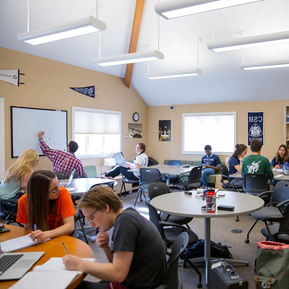 Students studying together at CASA